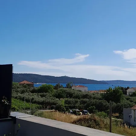 Megi Sea View * Kastela